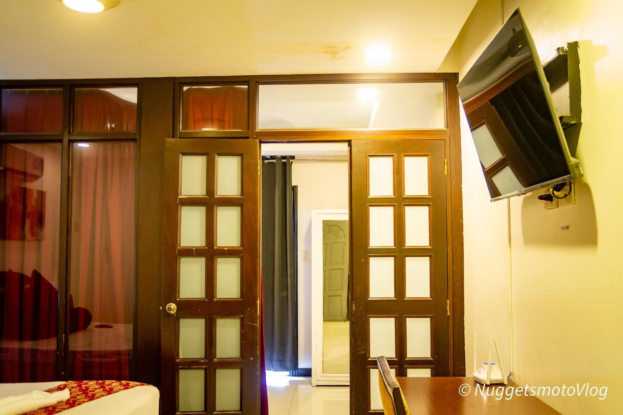 Grand Central Hotel Angeles Bagian luar foto