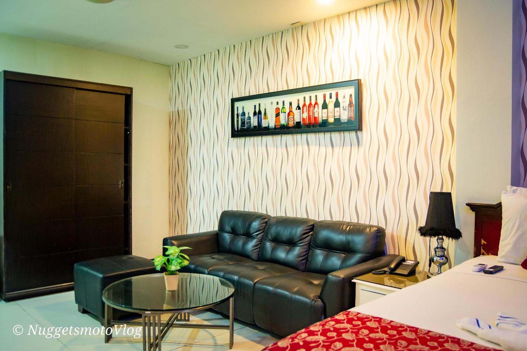 Grand Central Hotel Angeles Bagian luar foto